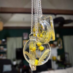 Jewelry with Your Flowers Preserved Inside